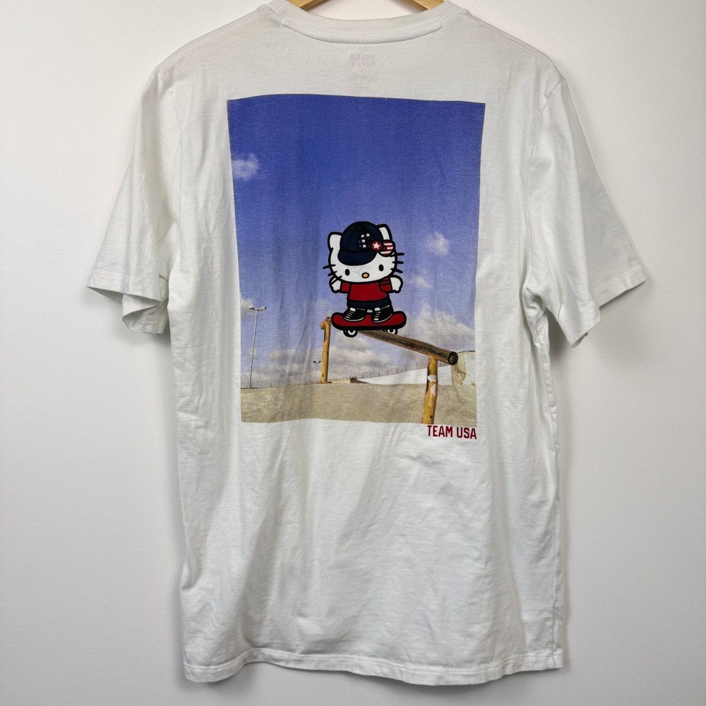 Hello Kitty Team USA T Shirt Adult Large White Skateboarding Olympics Pocket Tee
